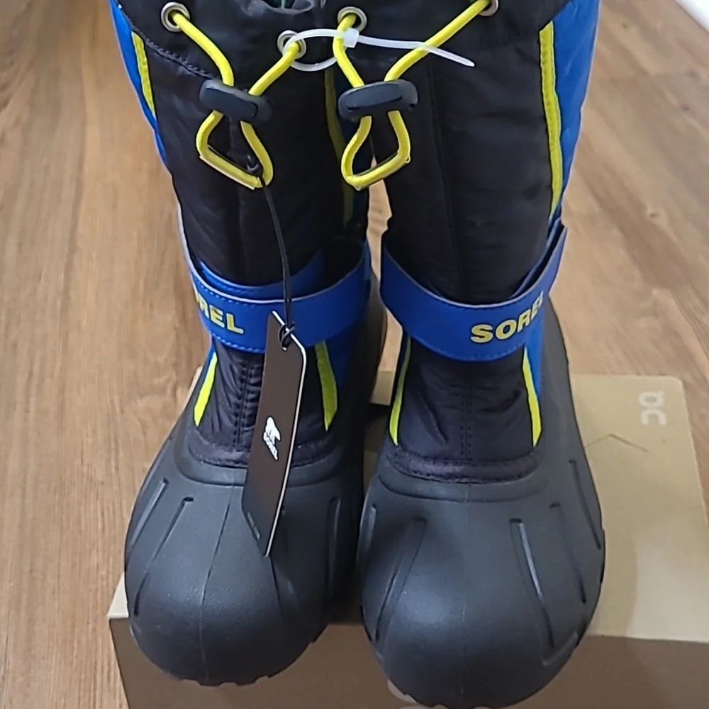 Sorel Black‎ and Blue Snow Boots with Yellow Accents unisex new